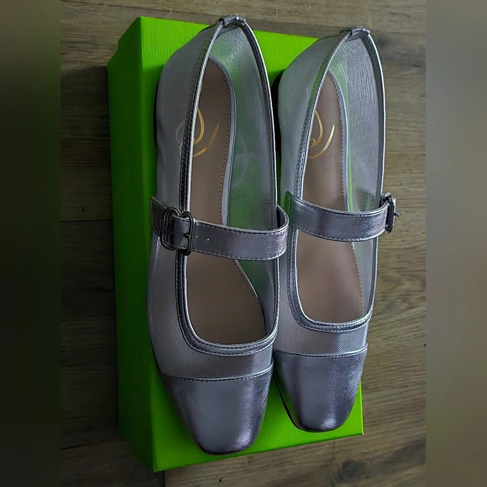 Sam Edelman Miranda Silver Mesh Mary Jane Flats – Size 9 – NIB - Picture 6 of 11